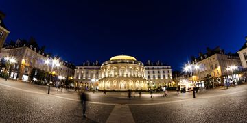 rennes-opera-house-night