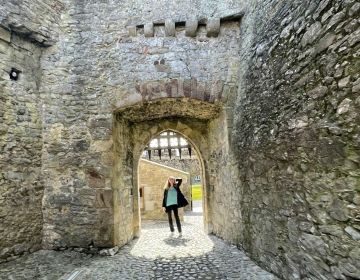 student in ireland castle exploration