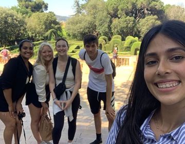 students selfie global interns semester