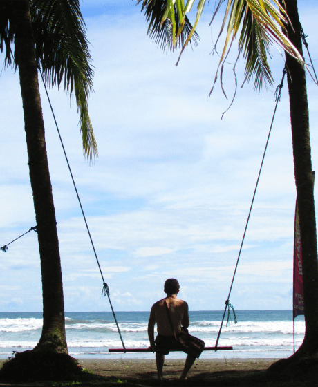 beach swing in monteverde study abroad