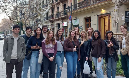 barcelona study abroad students city center