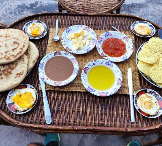 moroccan breakfast spread table