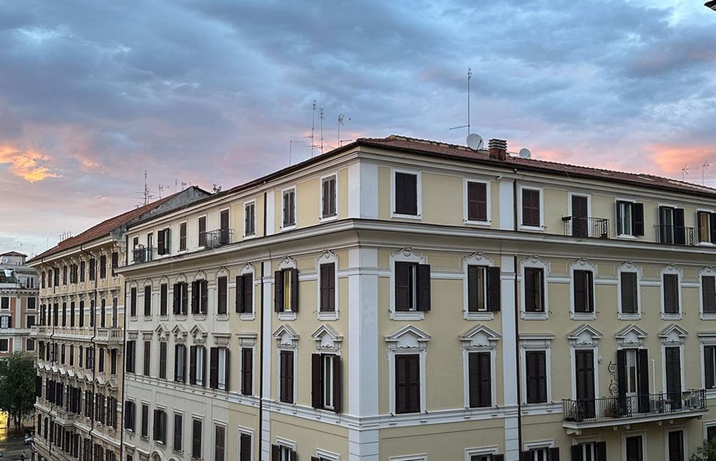 rome building sunset