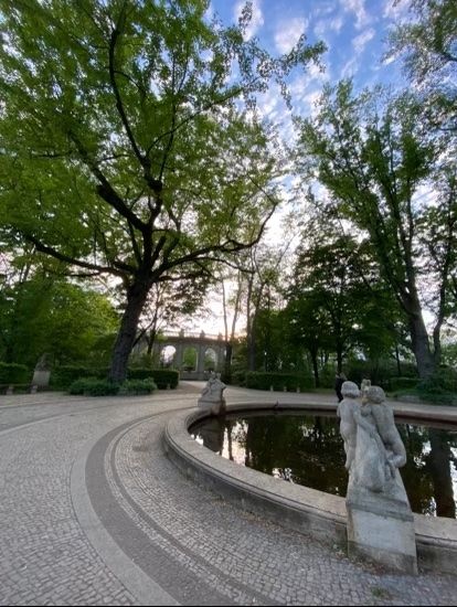 berlin park fountain