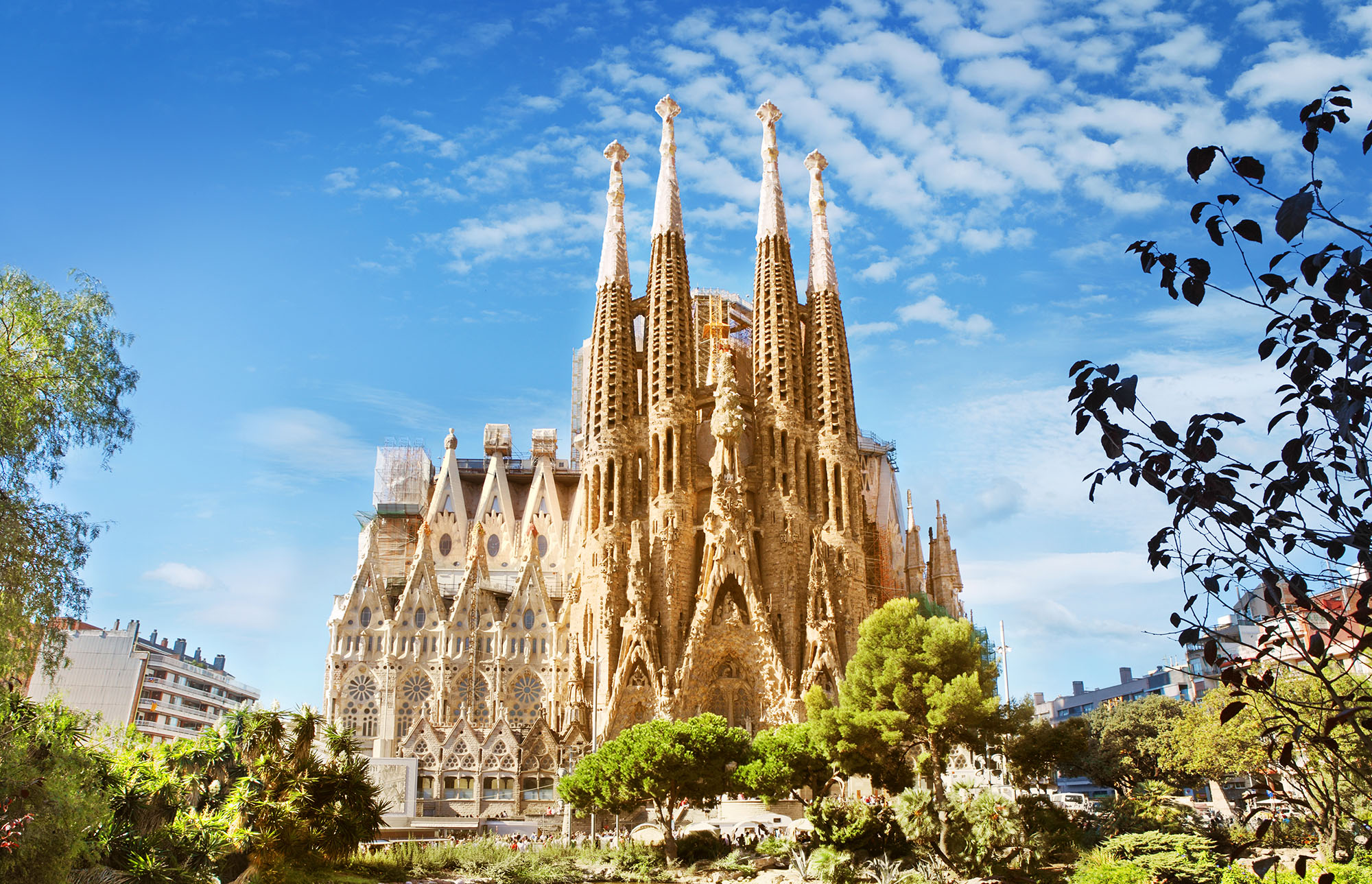 la sagrada familia in barcelona