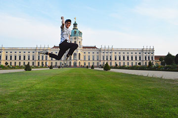 group of hssa students in Copenhagen