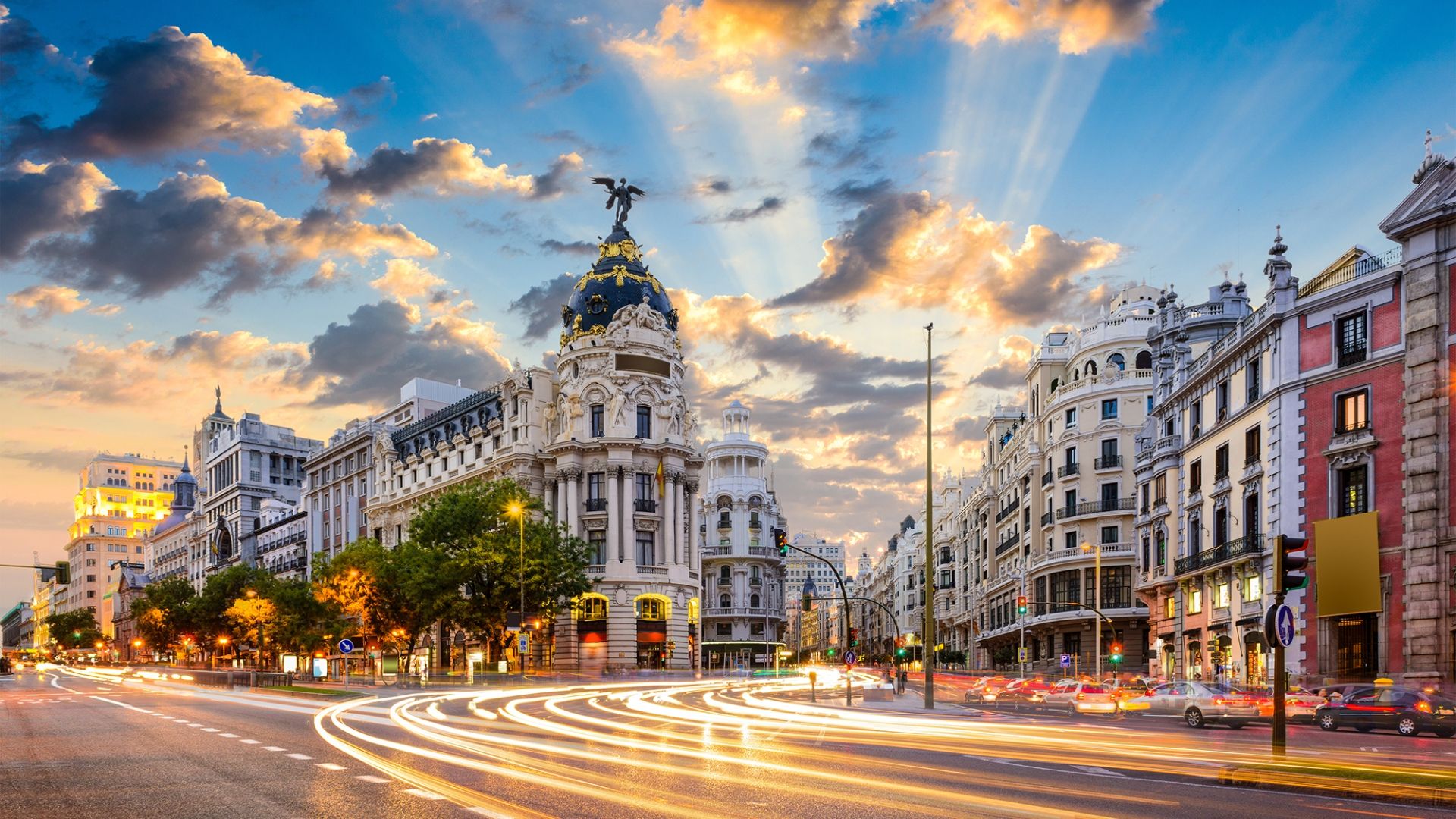 Teach In Spain Program CIEE Madrid Calle Gran Via Street Sunrise 
