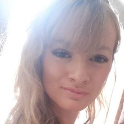 A picture of this blog's author - Juliet Yager