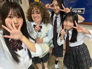 High school girls with exchange student in Japan posing together