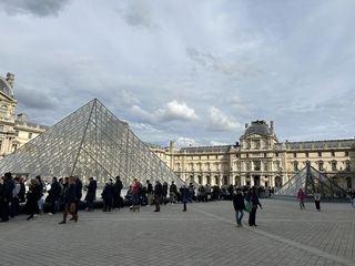 Louvre Square