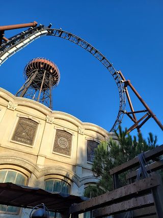 German coasters love their loops!