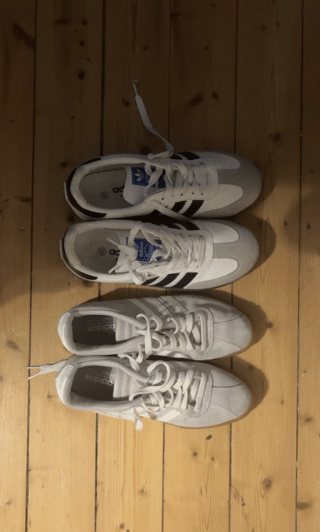 I found 2 pairs of shoes at the flea market for only 20€!