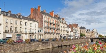 rennes canal and buildings sunny day