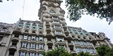 building in buenos aires argentina