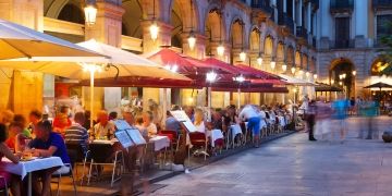 barcelona street night tables