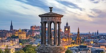 edinburgh monument and city skyline