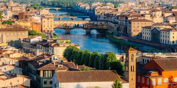 florence-italy-sky-shot-water-bridge.jpg