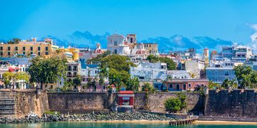 san-juan-colorful-buildings-coastline