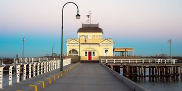 Melbourne's St Kilda Kiosk looking down the pier 
