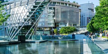 osaka-modern-urban-architecture