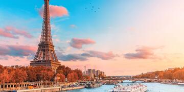 eiffel-tower-at-sunset.jpg