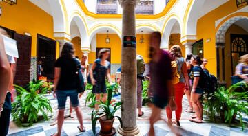 seville-student-center-students-blurry
