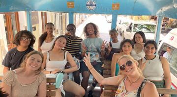 yucatantour-bus-merida_.jpg