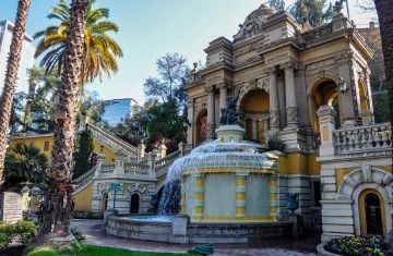 historic monument downtown chile