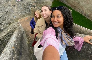 Rome students selfie