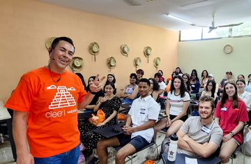 merida-student-orientation-classroom