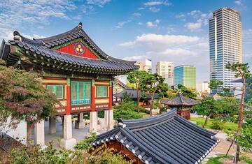 bongeun-sa-temple-buddha-in-seoul.jpg