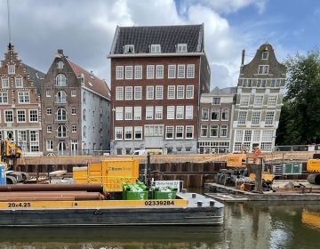 amsterdam canal houses