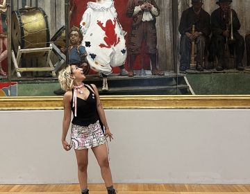 paris museum student