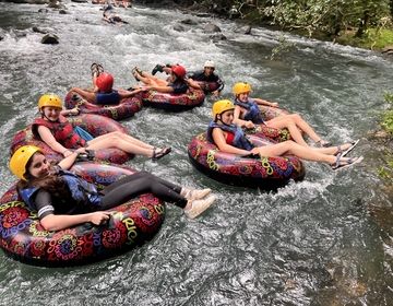 high school summer abroad students in Costa Rica river