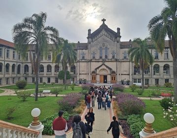Arriving to La Salle 1