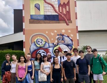 Walking tour group photo 