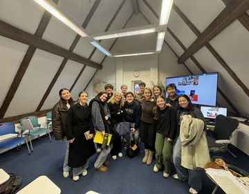 prague abroad student group class