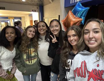 High school study abroad ambassadors on program group photo