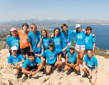 Group of Global Navigators on a cliff in Palma de Mallorca