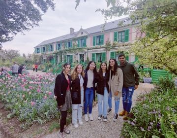 Students on Paris excursion