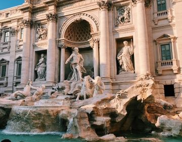 trevi fountain in rome italy