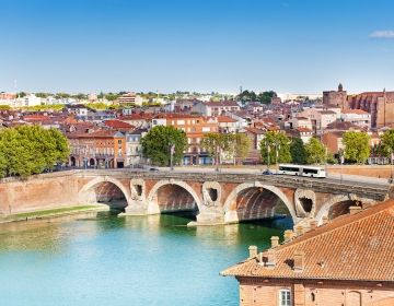 garonne_river_toulouse_france.jpg