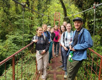monteverde students bridge abroad