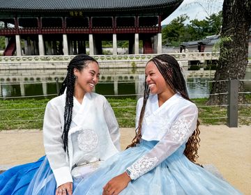 seoul students abroad hanbok