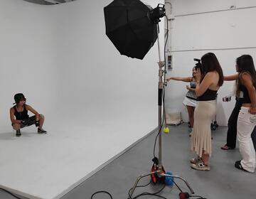 hssa-madrid-fashion-students-at-photoshoot-module-3.jpg