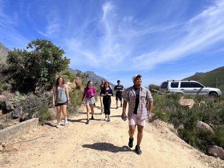 Students hiking in Cape Town