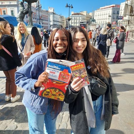 madrid study abroad students with local cereal boxes