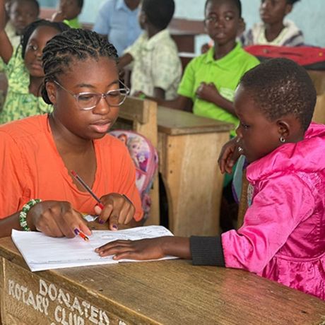 student volunteer teacher legon ghana