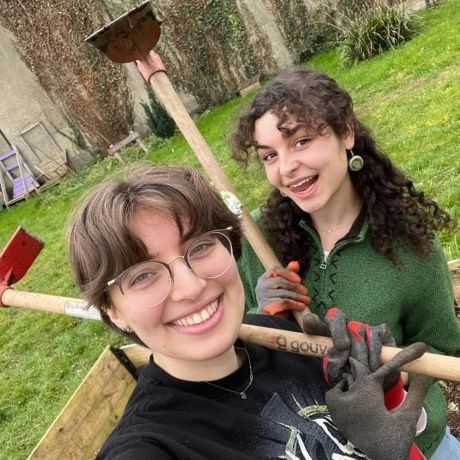 gardening volunteers rennes france students