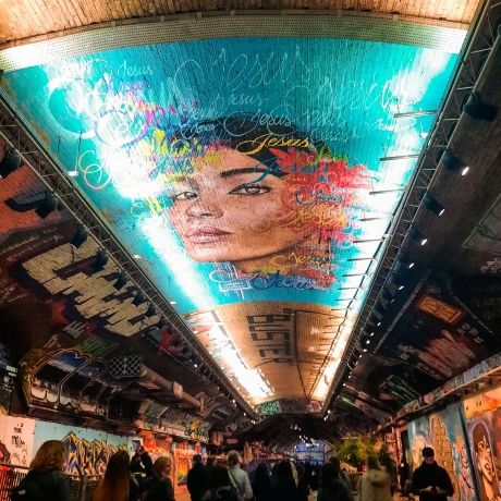 london tube mural on ceiling